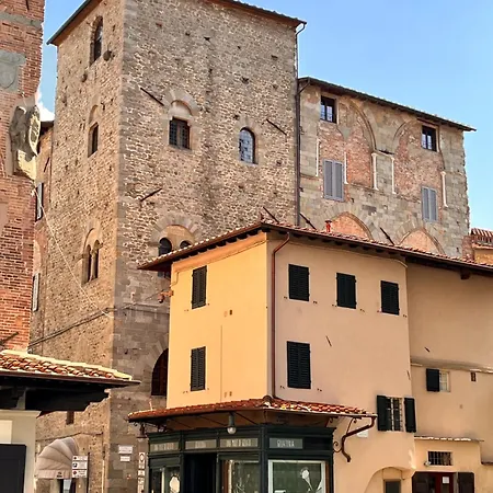 Al Palazzo Del Capitano - Dimora Storica 3*