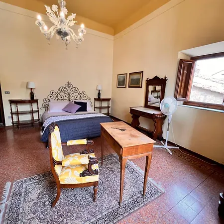 Al Palazzo Del Capitano - Dimora Storica Bed & Breakfast